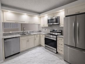 3826 Whitehall Drive 305, West Palm Beach FL 33401