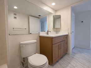 3826 Whitehall Drive 305, West Palm Beach FL 33401