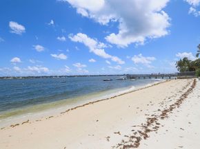 5600 N Flagler Drive 2701, West Palm Beach FL 33407