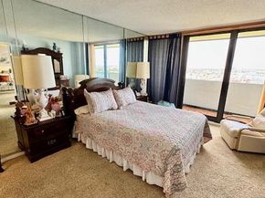 5600 N Flagler Drive 2701, West Palm Beach FL 33407