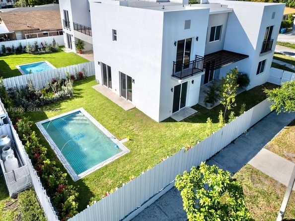 900 SW 24th Road, Miami FL 33129