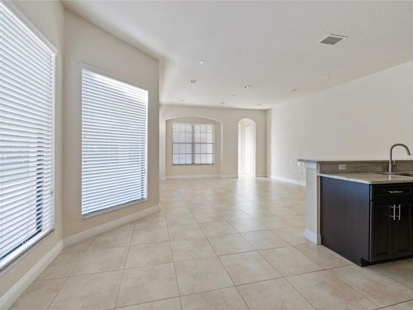 9811 Lakeview Ln, Parkland FL 33076