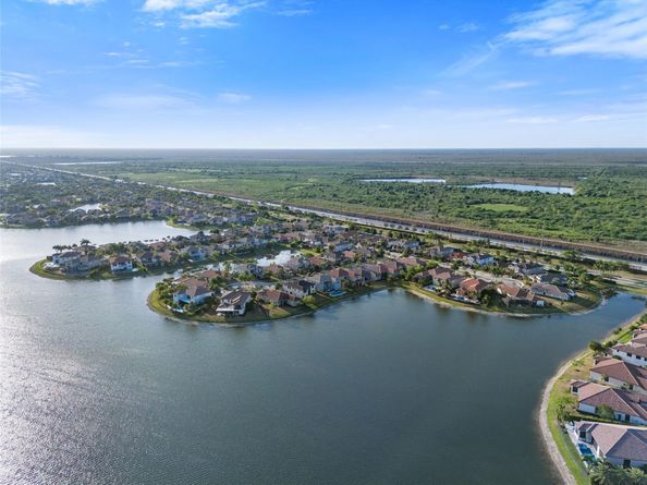 9811 Lakeview Ln, Parkland FL 33076