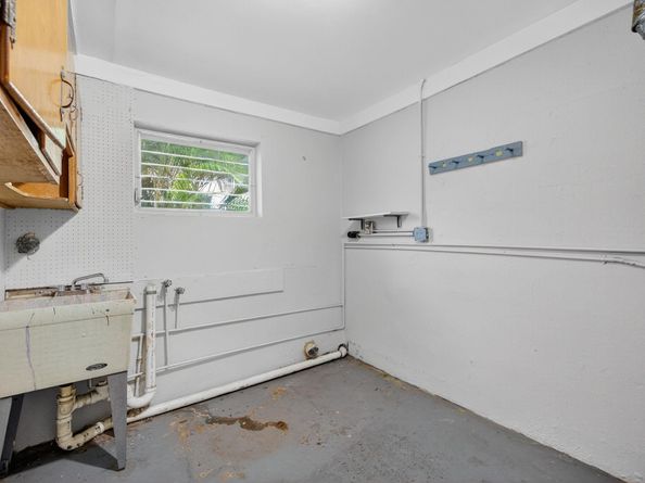 2248 SW 14th Ct, Fort Lauderdale FL 33312