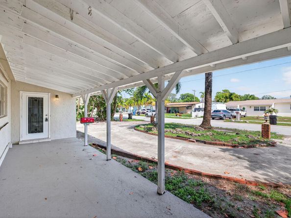 2248 SW 14th Ct, Fort Lauderdale FL 33312