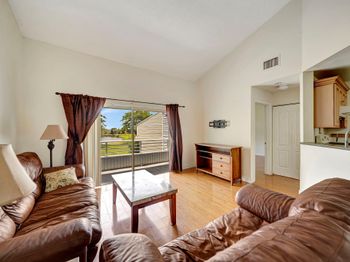 3461 NW 44th St