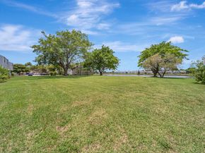 3461 NW 44th St 206, Lauderdale Lakes FL 33309