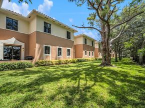2420 Venetian Way 2420, Boynton Beach FL 33426