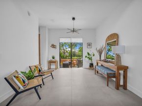2420 Venetian Way 2420, Boynton Beach FL 33426