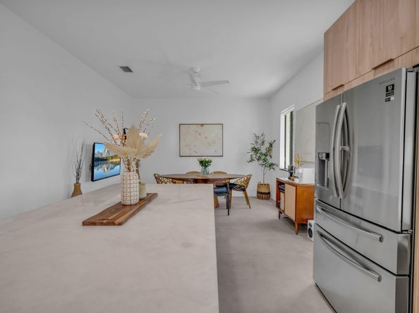 2420 Venetian Way 2420, Boynton Beach FL 33426