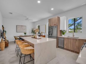 2420 Venetian Way 2420, Boynton Beach FL 33426