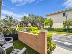 2420 Venetian Way 2420, Boynton Beach FL 33426