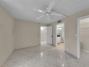 7 Royal Palm Way 4080, Boca Raton FL 33432