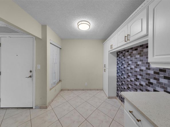 7 Royal Palm Way 4080, Boca Raton FL 33432