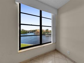 7 Royal Palm Way 4080, Boca Raton FL 33432