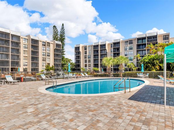 7 Royal Palm Way 4080, Boca Raton FL 33432
