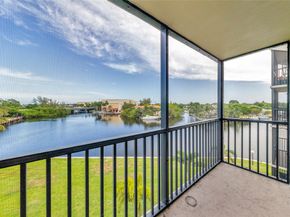 7 Royal Palm Way 4080, Boca Raton FL 33432