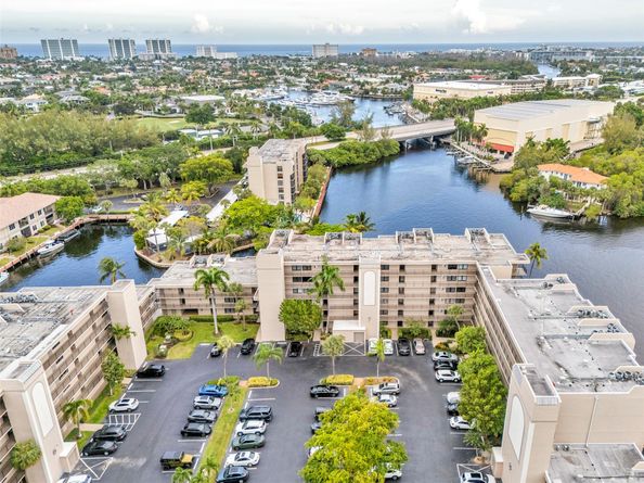 7 Royal Palm Way 4080, Boca Raton FL 33432