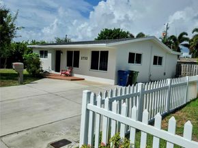 2733 NE 6th Ave, Wilton Manors FL 33334