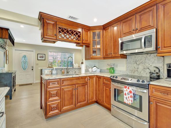 227 NE 12th Street, Delray Beach FL 33444
