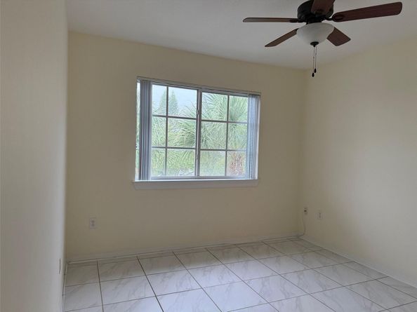 6831 SW 44th St 312, Miami FL 33155