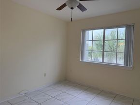 6831 SW 44th St 312, Miami FL 33155
