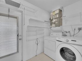 6606 NW 59th St, Tamarac FL 33321