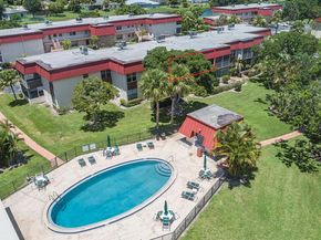 12022 Greenway Drive N 204, Royal Palm Beach FL 33411