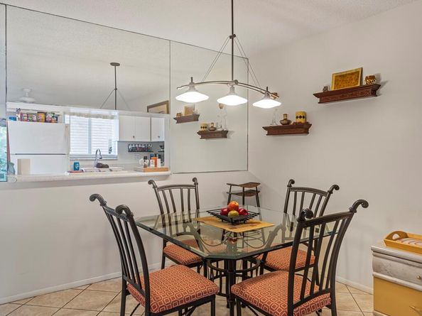 12022 Greenway Drive N 204, Royal Palm Beach FL 33411
