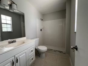 317 SE 11th Ave D, Pompano Beach FL 33060
