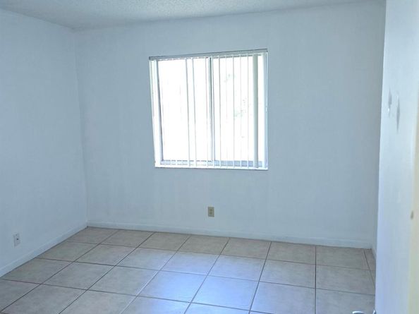 1846 Abbey Road 201, West Palm Beach FL 33415