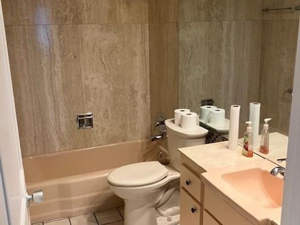 3200 NE 36th St 321, Fort Lauderdale FL 33308