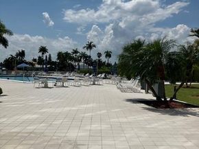 3200 NE 36th St 321, Fort Lauderdale FL 33308
