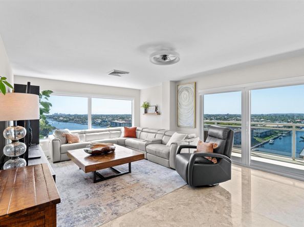 1160 Hillsboro Mile PH, Hillsboro Beach FL 33062