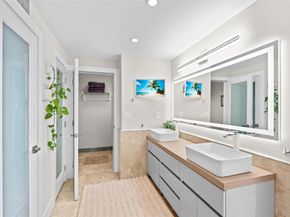 1160 Hillsboro Mile PH, Hillsboro Beach FL 33062