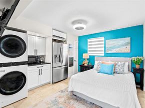 1160 Hillsboro Mile PH, Hillsboro Beach FL 33062