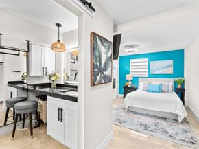 1160 Hillsboro Mile PH, Hillsboro Beach FL 33062