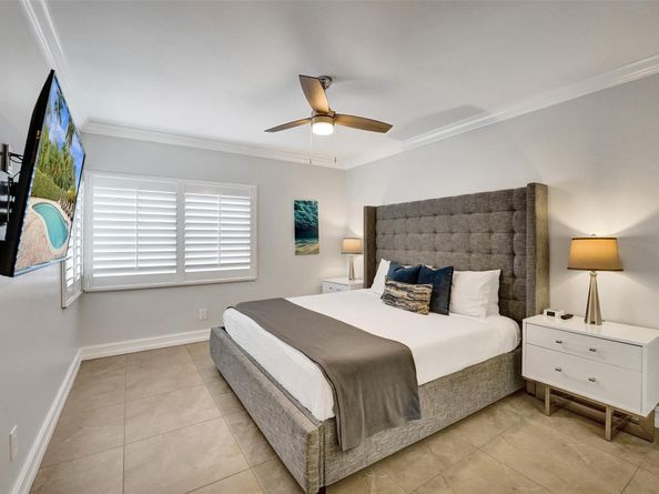 1245 NE 17th Way, Fort Lauderdale FL 33304