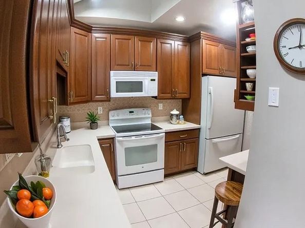 1421 Avon Ln 206, North Lauderdale FL 33068
