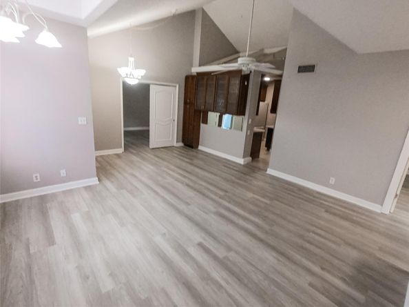 1421 Avon Ln 206, North Lauderdale FL 33068