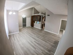 1421 Avon Ln 206, North Lauderdale FL 33068