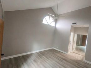 1421 Avon Ln 206, North Lauderdale FL 33068