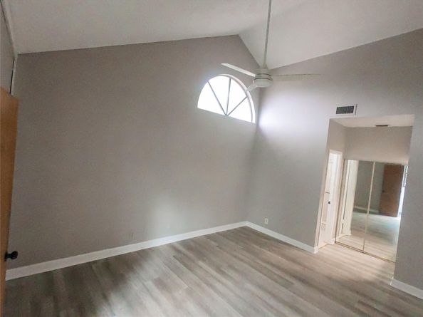 1421 Avon Ln 206, North Lauderdale FL 33068