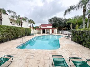 1421 Avon Ln 206, North Lauderdale FL 33068