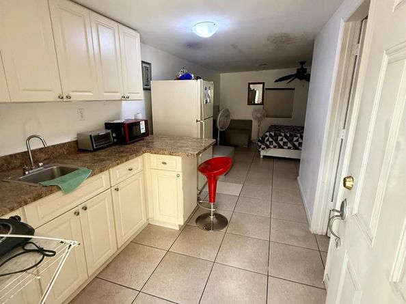 102 NE 9th Court, Hialeah FL 33010