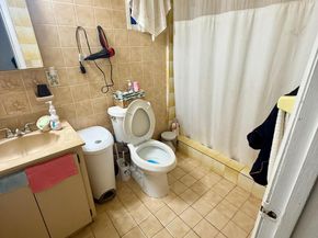 102 NE 9th Court, Hialeah FL 33010