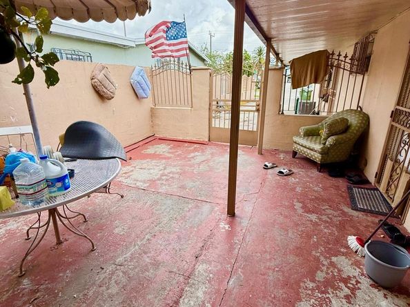 102 NE 9th Court, Hialeah FL 33010