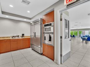 3300 NE 36th St 714, Fort Lauderdale FL 33308