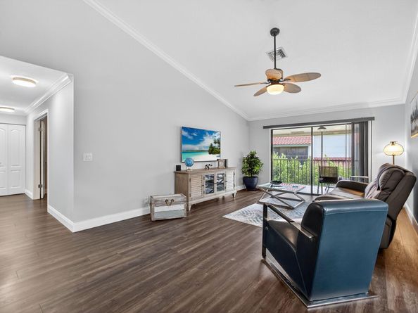 13 Lexington Lane E H, Palm Beach Gardens FL 33418