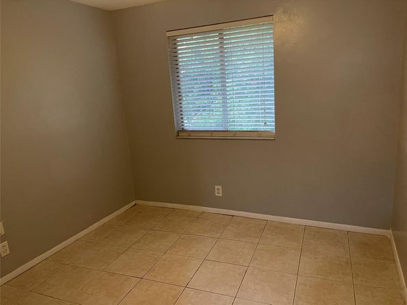 3083 N Oakland Forest DR 308, Oakland Park FL 33309